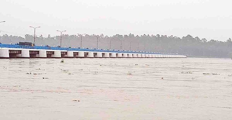 তিস্তায় অস্বাভাবিক পানি বৃদ্ধি, বন্যা হতে পারে ৫ জেলায়