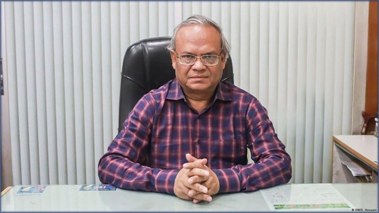 তফসিল ঘোষণা করে দেশকে গভীর সংকটে ফেলে দিয়েছে ইসি : রিজভী