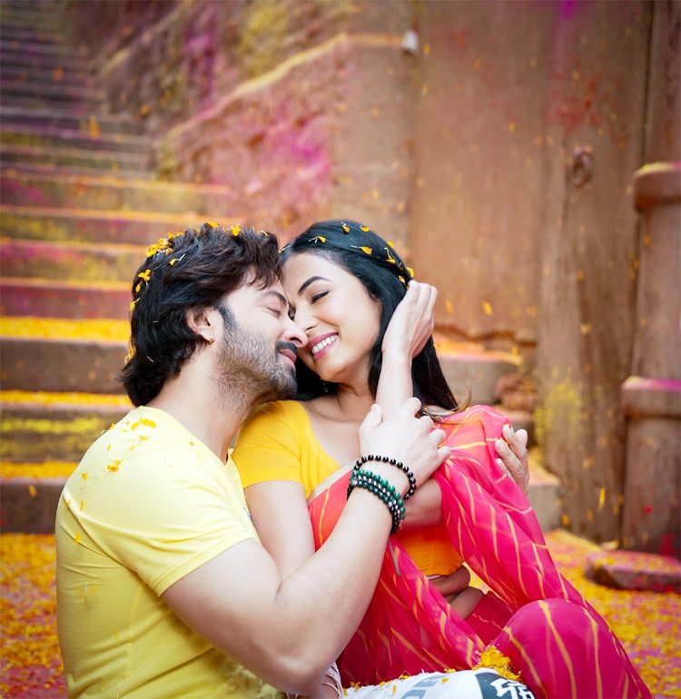 ‘দরদ’ সিনেমার শুটিং শেষে আজ দেশে ফিরছেন শাকিব খান