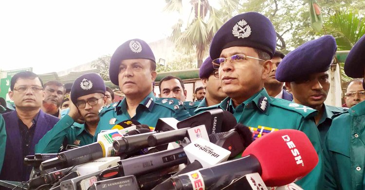 ডিএমপি কমিশনার তেজগাঁওয়ে বস্তির আগুন নাশকতা নাকি দুর্ঘটনা তদন্ত করে জানা যাবে