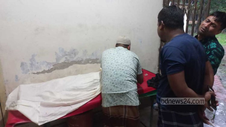 চাঁদপুরে ঝড়ের রাতে দাদি-নাতিকে কুপিয়ে হত্যা