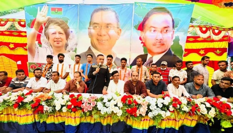 মাদারীপুরে যুবদলের নির্যাতিত নেতাকর্মীদের পাশে কেন্দ্রীয় যুবদল