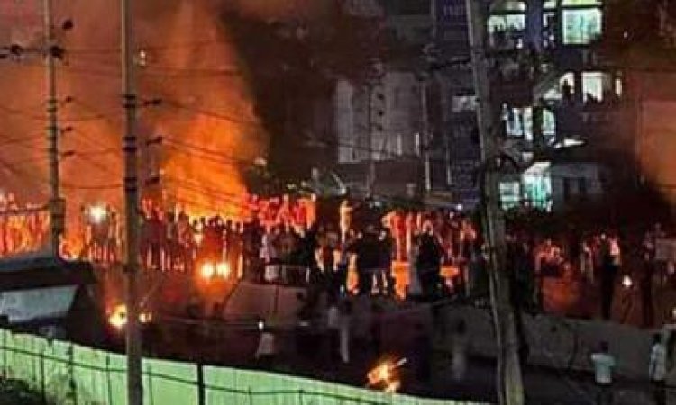 ঘরের ভেতরে গুলিবিদ্ধ বাবা-ছেলে, রাস্তায় গুলিবিদ্ধ ৪ পথচারী