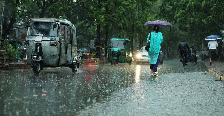 সমুদ্রবন্দরে ৩ নম্বর সতর্ক সংকেত, ১১ অঞ্চলে হতে পারে ঝোড়ো বৃষ্টি
