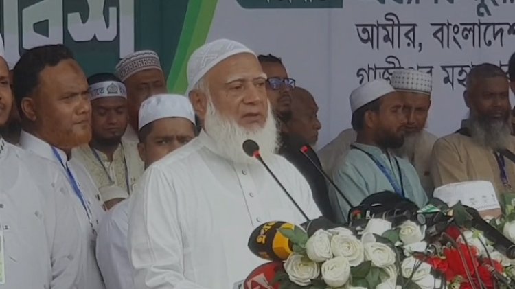 ‘এখন তোমরা কোথায় কোন জঙ্গলে লুকিয়ে আছো’