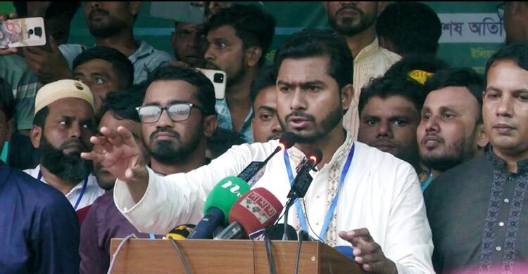 গলাচিপা-দশমিনায় বিএনপির উত্তপ্ত রাজনীতিতে ঘি ঢাললেন ভিপি নুর