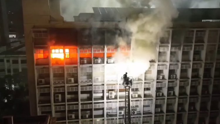 মধ্যরাতে আগুন সচিবালয়ে, জনমনে নানা প্রশ্ন