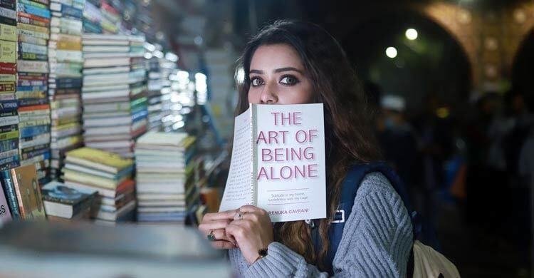 ১৮ প্লাস হয়েও যে কারণে আপনি একা