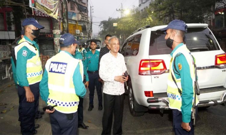 আইন-শৃঙ্খলা বাহিনীকে আরো সতর্ক থাকার নির্দেশ স্বরাষ্ট্র উপদেষ্টার
