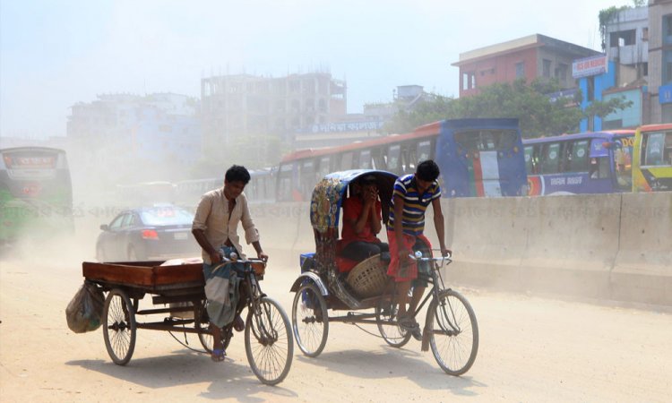 বায়ুদূষণে আজ শীর্ষে ঢাকা, বাতাসের মান ‘অস্বাস্থ্যকর’