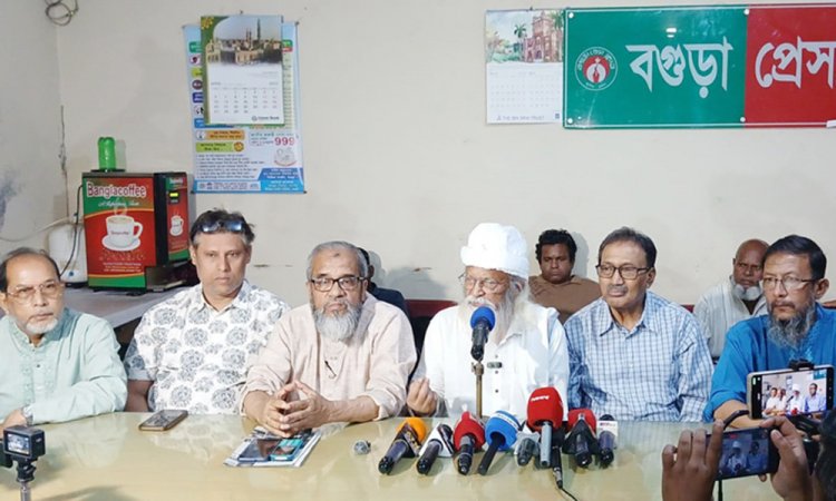 দল হিসেবে আ. লীগ ফ্যাসিস্ট হতে পারে, তবে সবাই খারাপ না,মতবিনিময় সভায় ফরহাদ মজহার