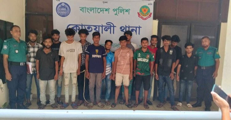 তিন থানা এলাকায় বিশেষ অভিযানে গ্রেফতার ৩৭